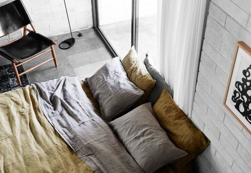 GREAT IDEAS: OWN LESS.